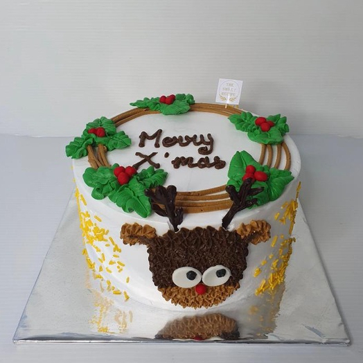 

Christmas Cake Reindeer