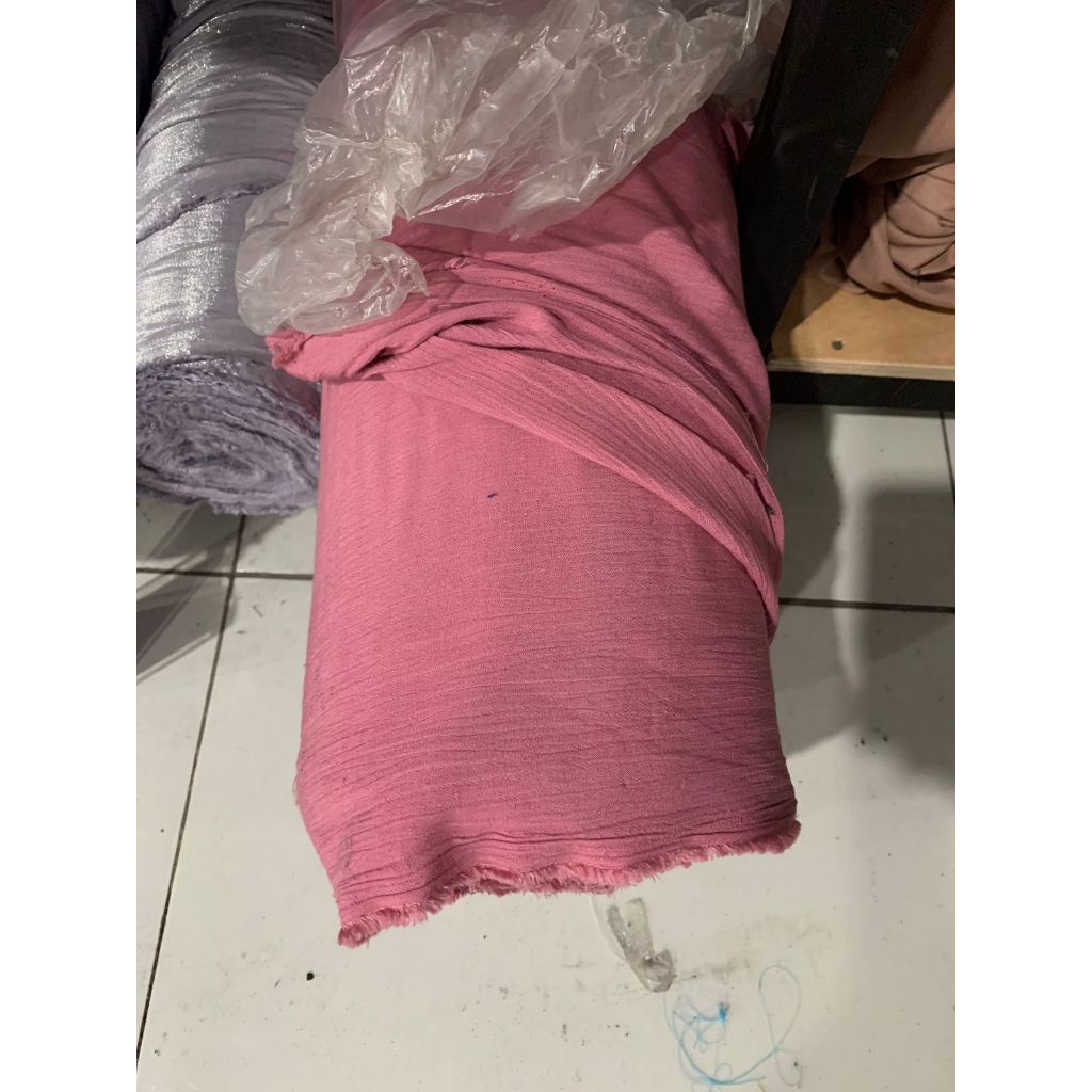 Kain Rayon Crinkle Kahatex Premium 0.5 Meter