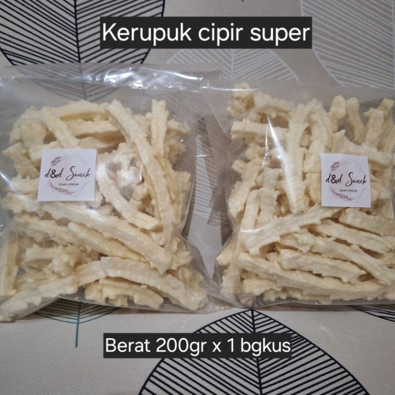 

Kerupuk cipir super asli palembang. Kemplang ikan tenggiri. Berat 200gr