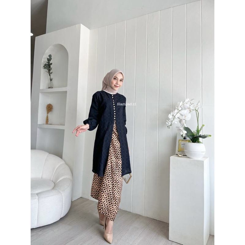 KEBAYA SYAKIRA DOBBY