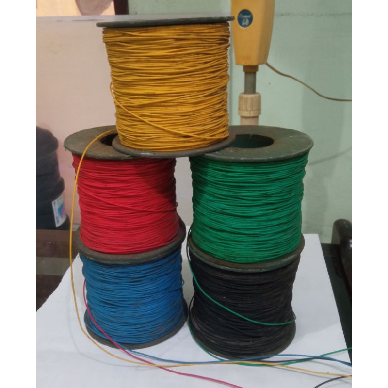 KABEL SERABUT KECIL  PILIHAN WARNA : MERAH, BIRU, HIJAU, KUNING, HITAM