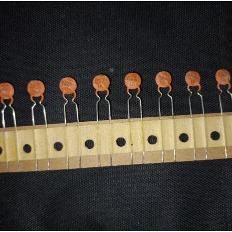 kapasitor keramik 82pf 82 pf keramic capasitor original ceramic 82p p cap