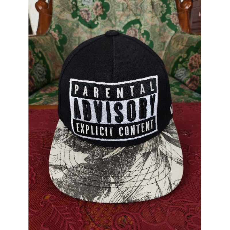 topi snapback parental advisory original