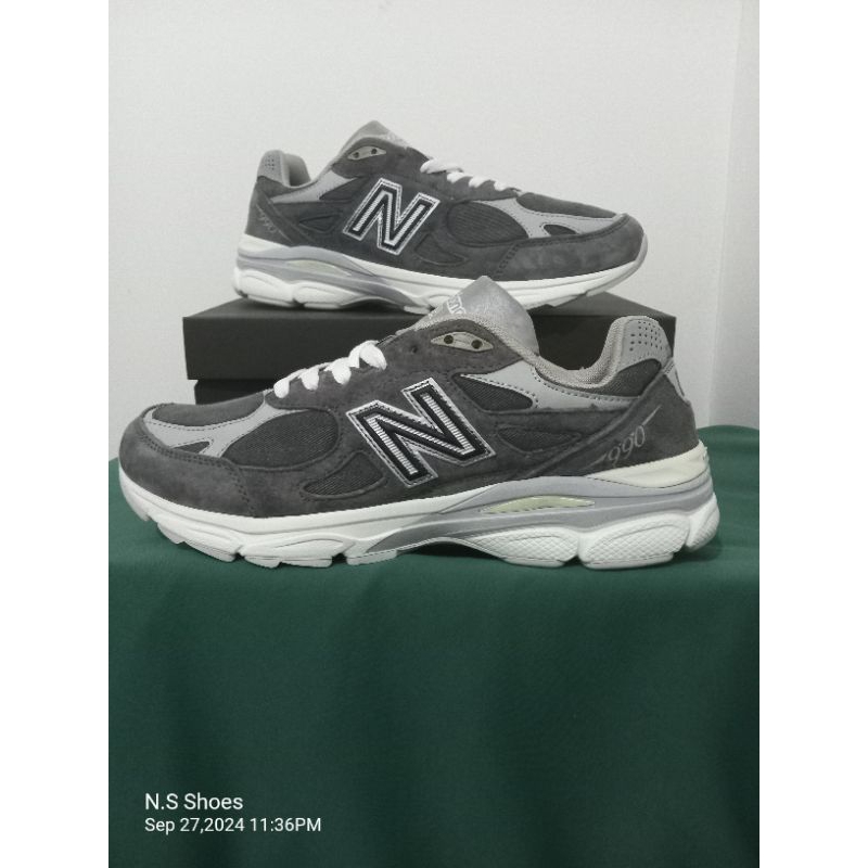 NB 990 V3 x Jjjjound  Grey