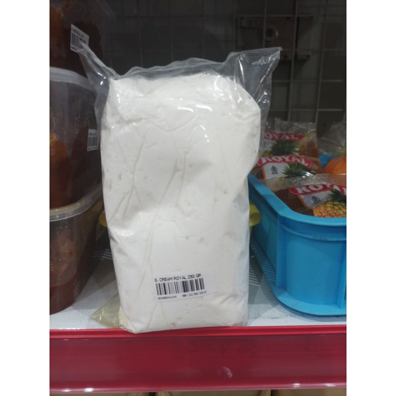 

Butter Cream Royal Krim Dekorasi Tart Siap Pakai 250 Gram