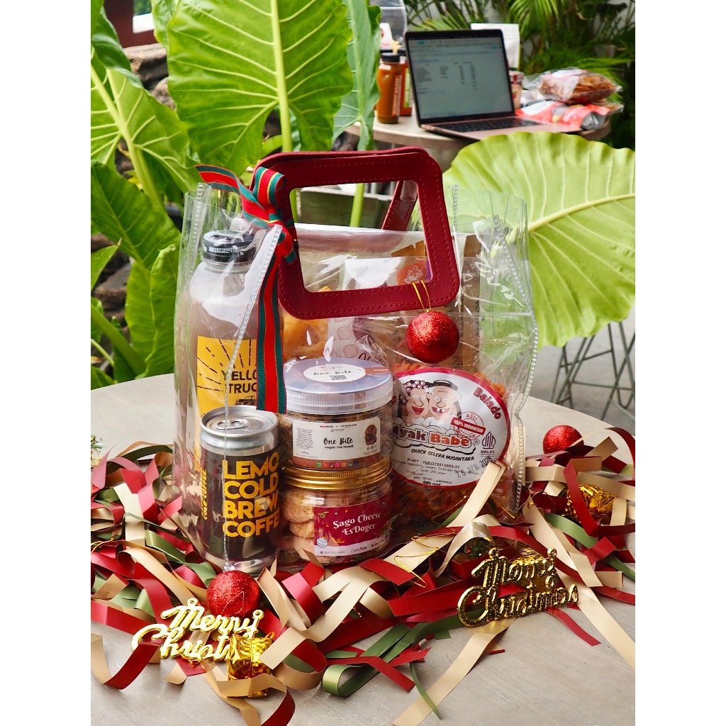 

HAMPERS OF JOY CHRISTMAS HAMPERS NATAL 2024 IAST "OF