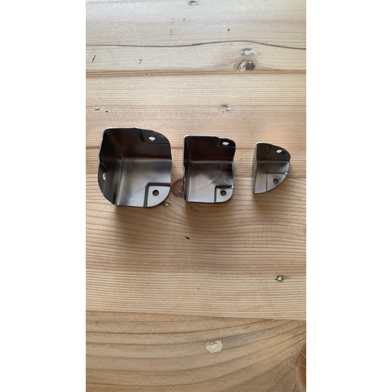 Plat Siku Sudut Meja / Hardcase Kotak
