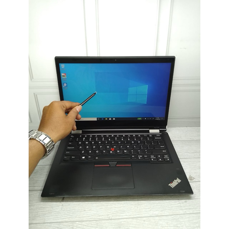 Laptop Lenovo Yoga X370 Touchscreen Intel Core I5