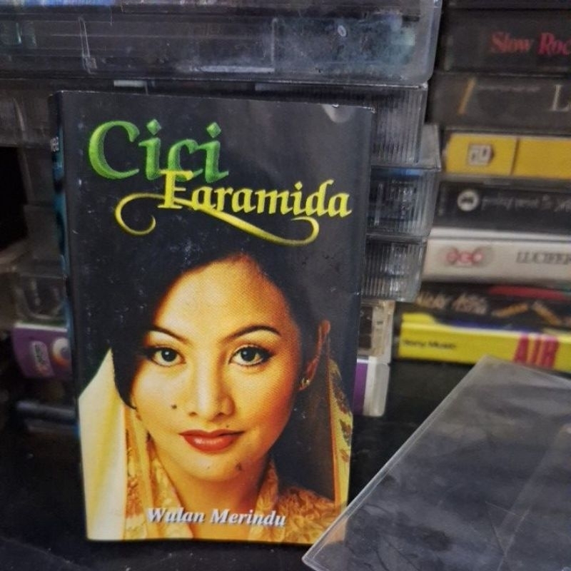 kaset pita cici faramida (361)