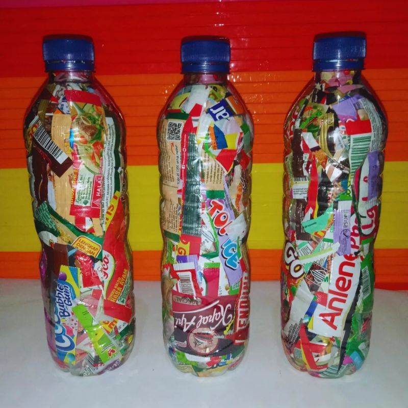 ECOBRICK BOTOL AQUA 600ML BERAT 250GR