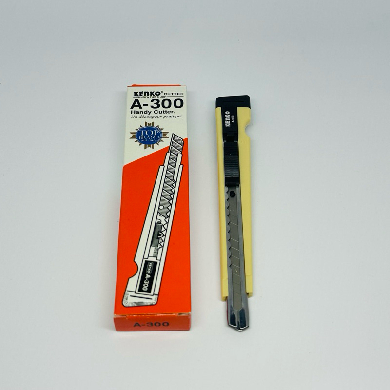 

Cutter Pisau Kecil Pemotong Kertas Kenko A-300