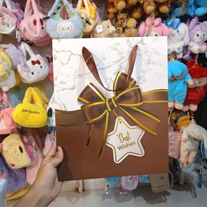 

PAPERBAG IMP PITA 2023-6 M BAG3 / PAPERBAG MOTIF VARIASI PITA / PAPERBAG KADO
