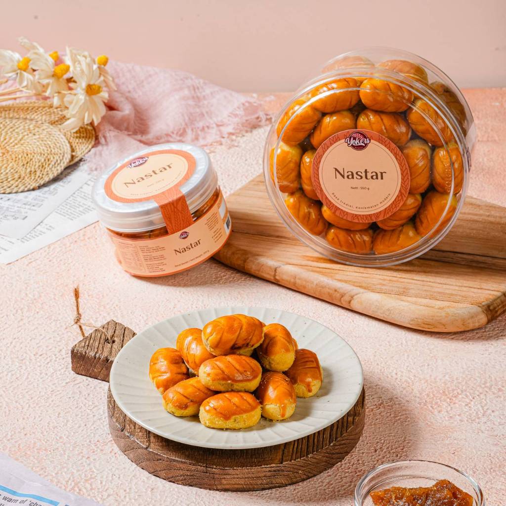 

Nastar Premium Lumer – Isian Nanas Asli, Fresh & Enak!