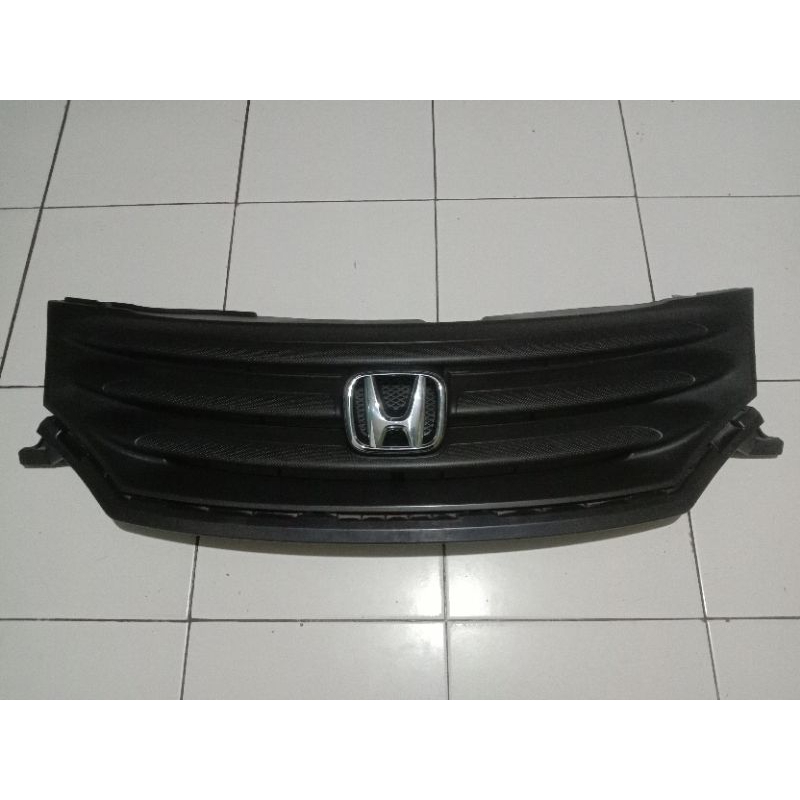 Grill Honda Freed 2010