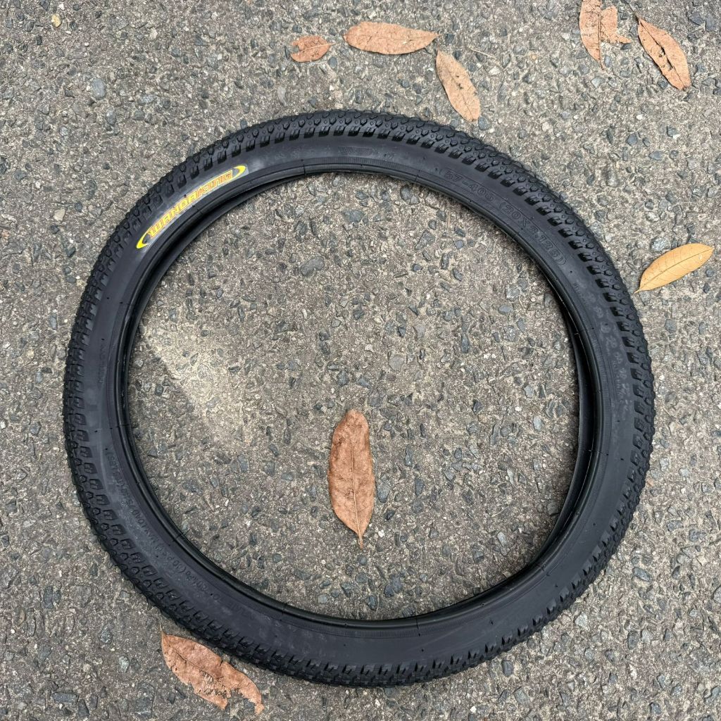 Ban Luar Sepeda 20 x 2.125 Wanda King ban Luar Sepeda