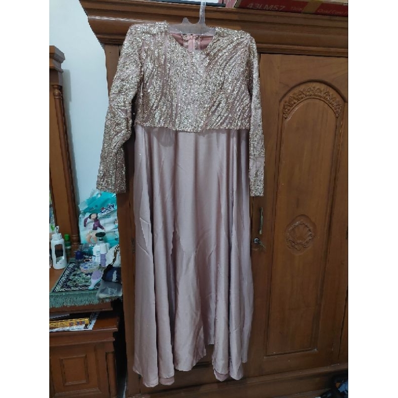 Preloved dress gaun pesta payet glitter flare tile kebaya party nikah lamaran kondangan prom prewedd