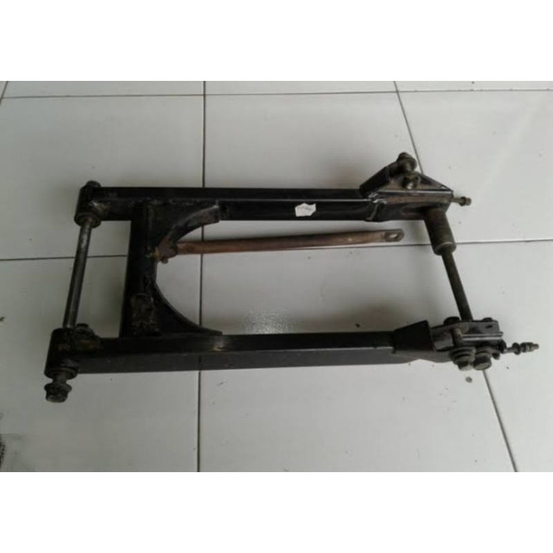 arem  vega zr sapitan belakang  arm vega zr