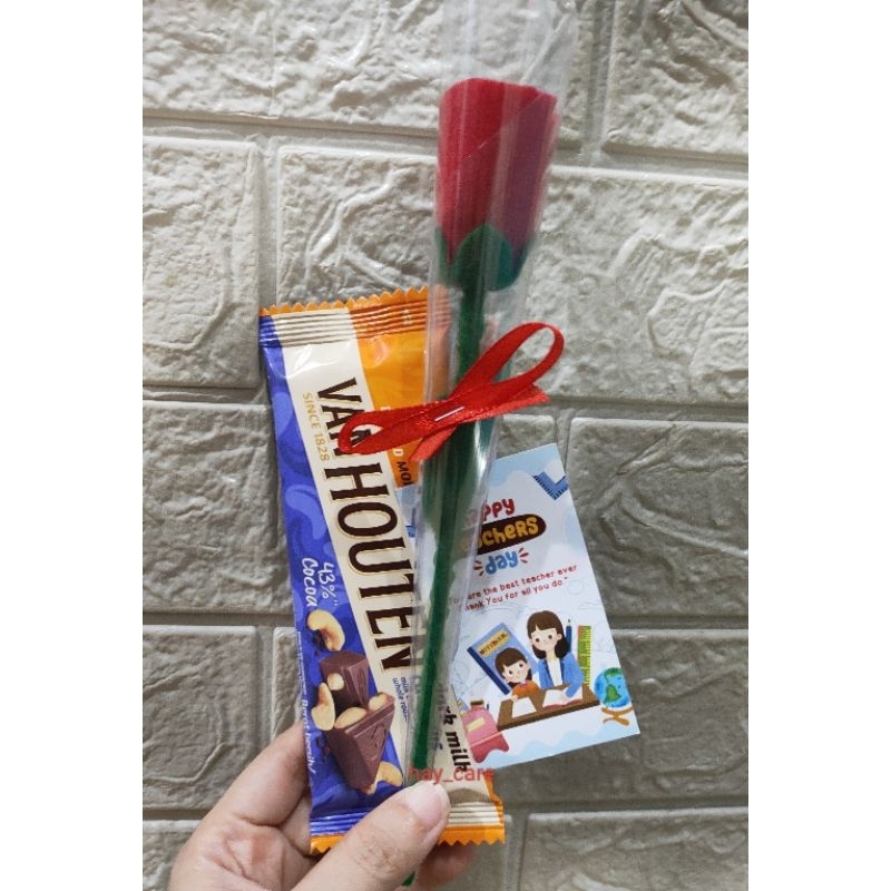 

Bisa Request Kartu Ucapan Hampers Souvernir Parcel Bingkisan Kado