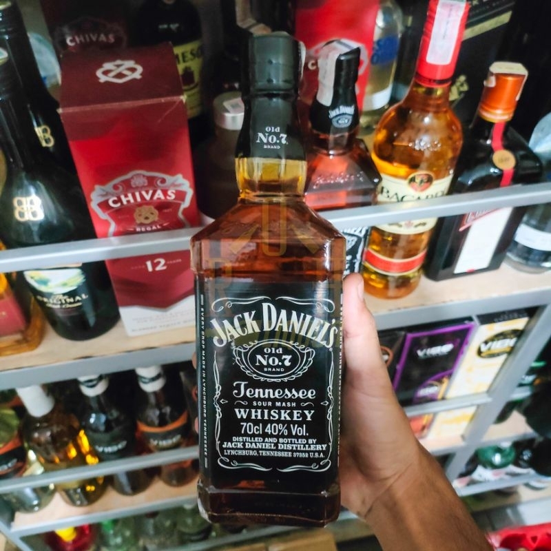 

MINUMAN PENYEGAR DJAP JCK DNLS WHSKY KEMASAN BOTOL KACA