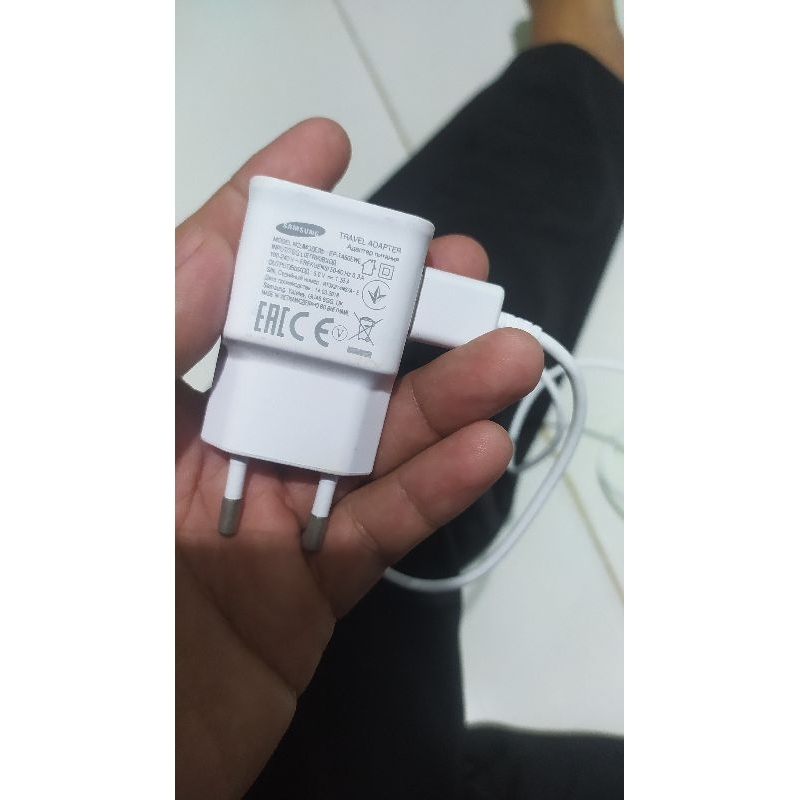 charger Samsung original j7pro