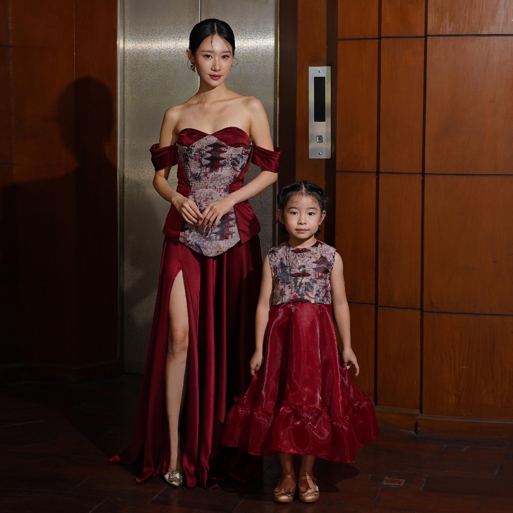 COMA LABEL - Jiang Maxi Dress in Maroon Red & Navy Blue // maxi dress / long dress / long gown / Chi