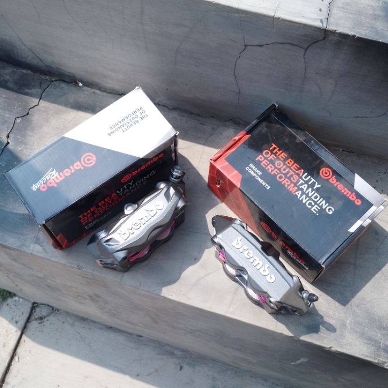 Kaliper Brembo M432 M4 4 Piston Big piston