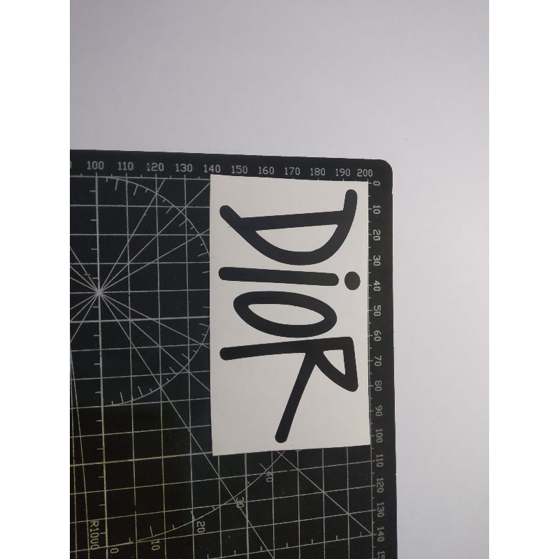

stiker cutting dior