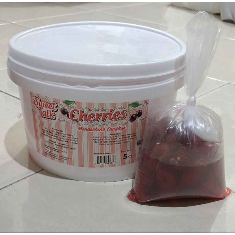 

500gr (50 pcs) buah cherry ceri tangkai kering hiasan kue maraschino