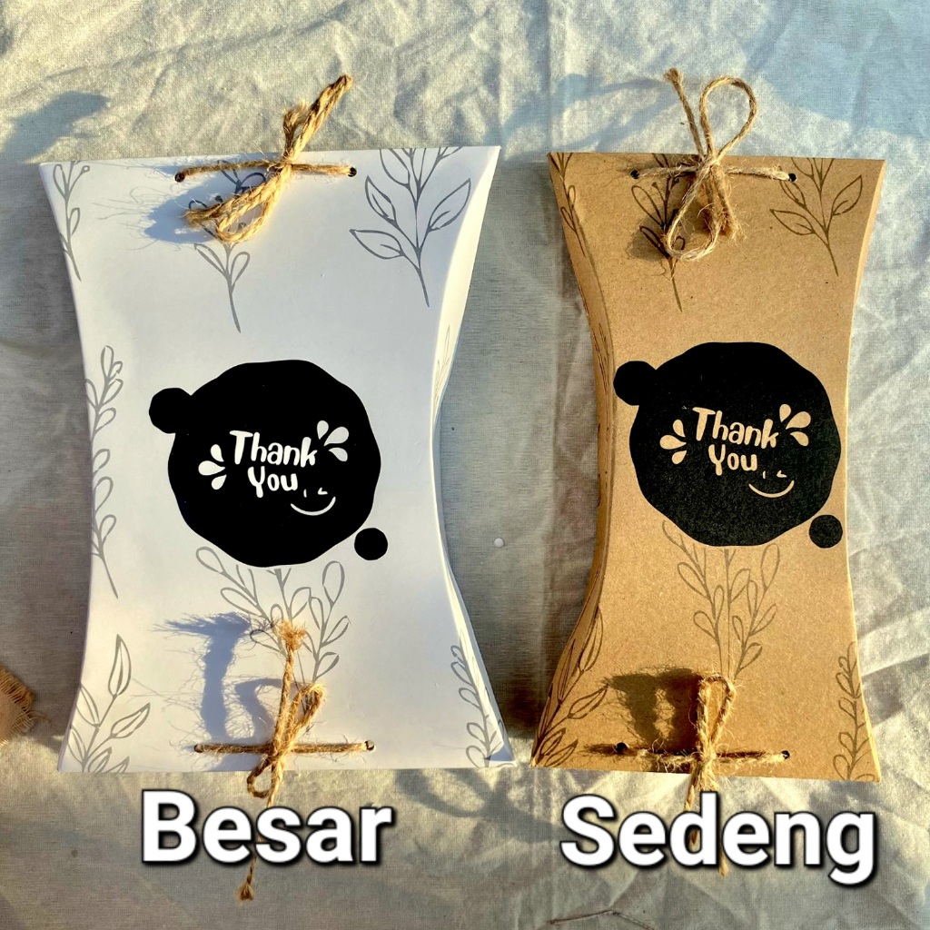 

PILLOW BOX / GIFT BOX / PILLOWBOX / PACKAGING BOX /HAMPERS PILLOWBOX / PILLOW BOX IDUL FITRI / PILLOW BOX