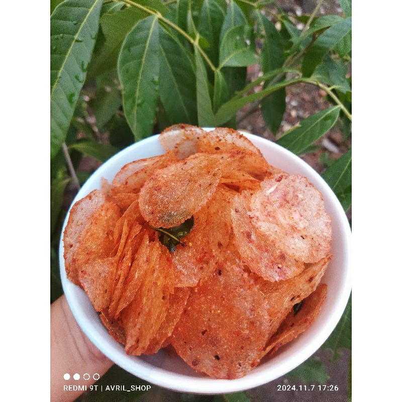 

keripik kaca pedas/kripca pedas daun jeruk/camilan kripca/keripik kaca pedas daun jeruk