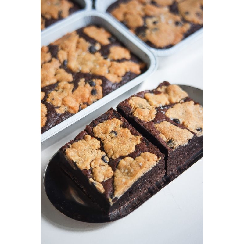 

BROOKIE | Fudge Brownies Chocochip Cookies