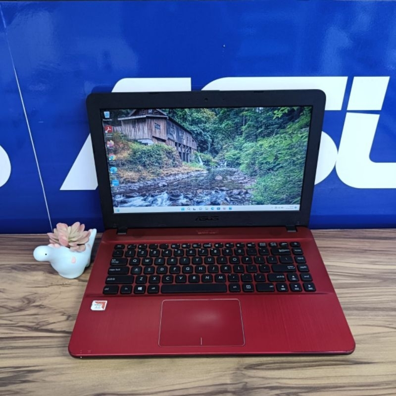 LAPTOP ASUS X441BA AMD A6 9225 RAM8GB SSD120GB LAYAR 14INCH/LAPTOP BEKAS MURAH