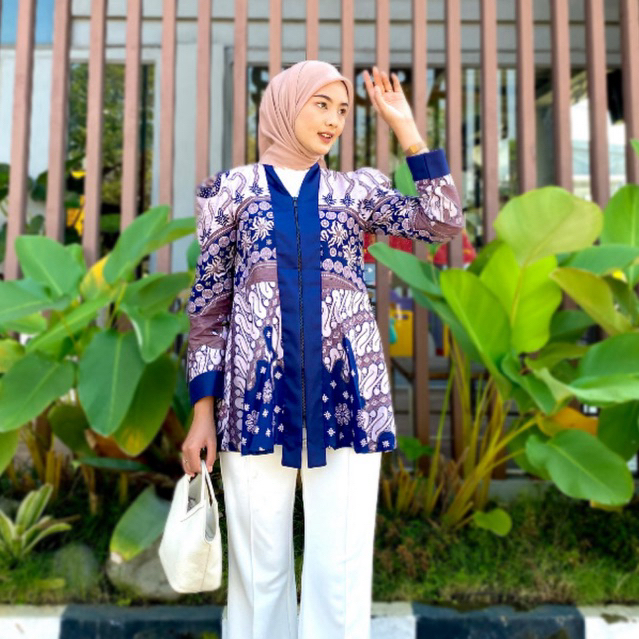 BATIK KERJA BATIK MODERN BATIK KANTOR BATIK KEKINIAN BATIK WANITA CANTIK CANTIKA BLOUSE