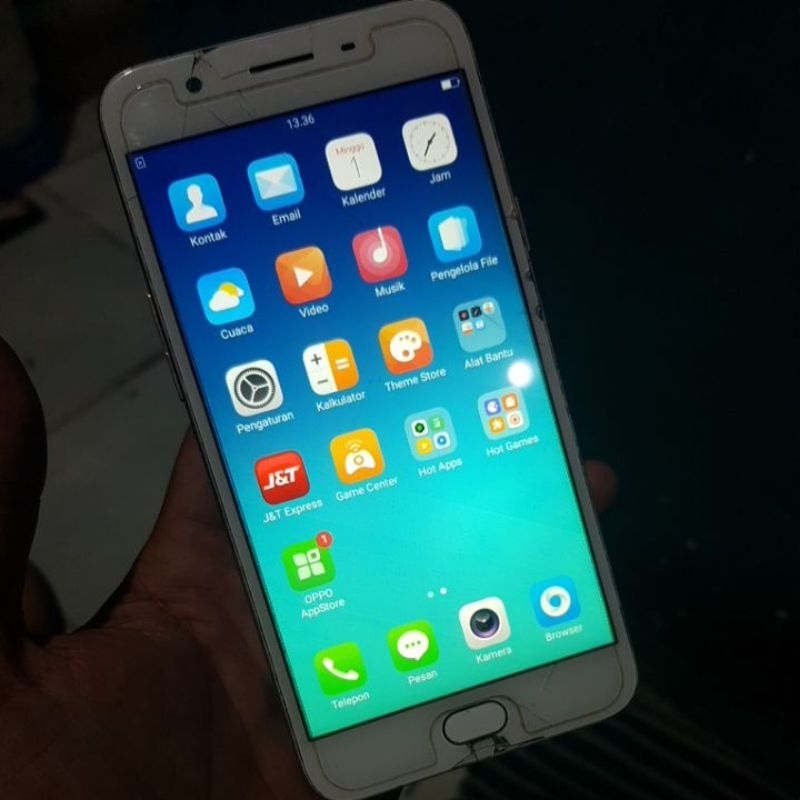 hp oppo f1s ram 3/32 minus tce pcah lcd oriyan masi ok sentu aman layak pake