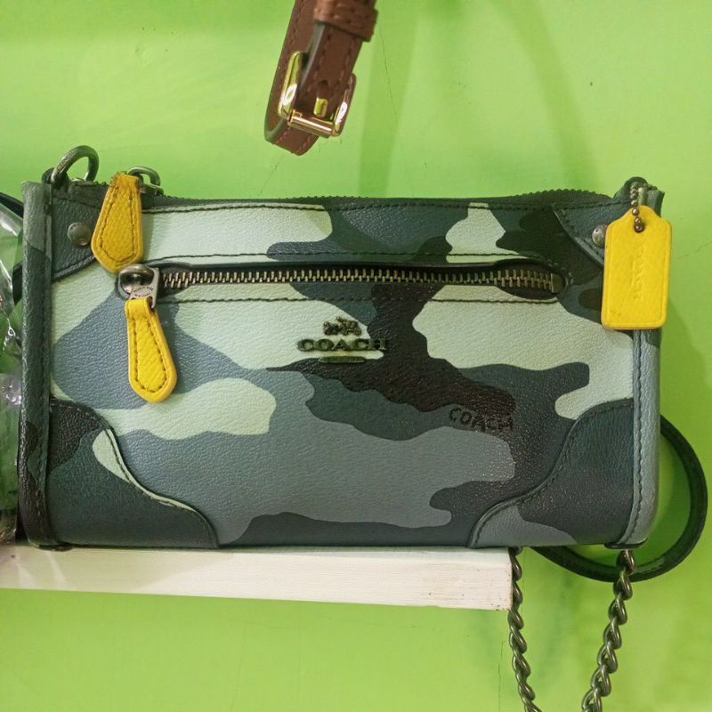 coach crossbody camo vvgc