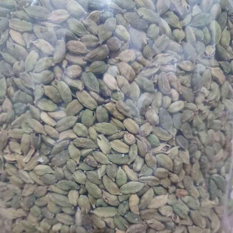 

Kapulaga hijau india isi 250gr green cardamon