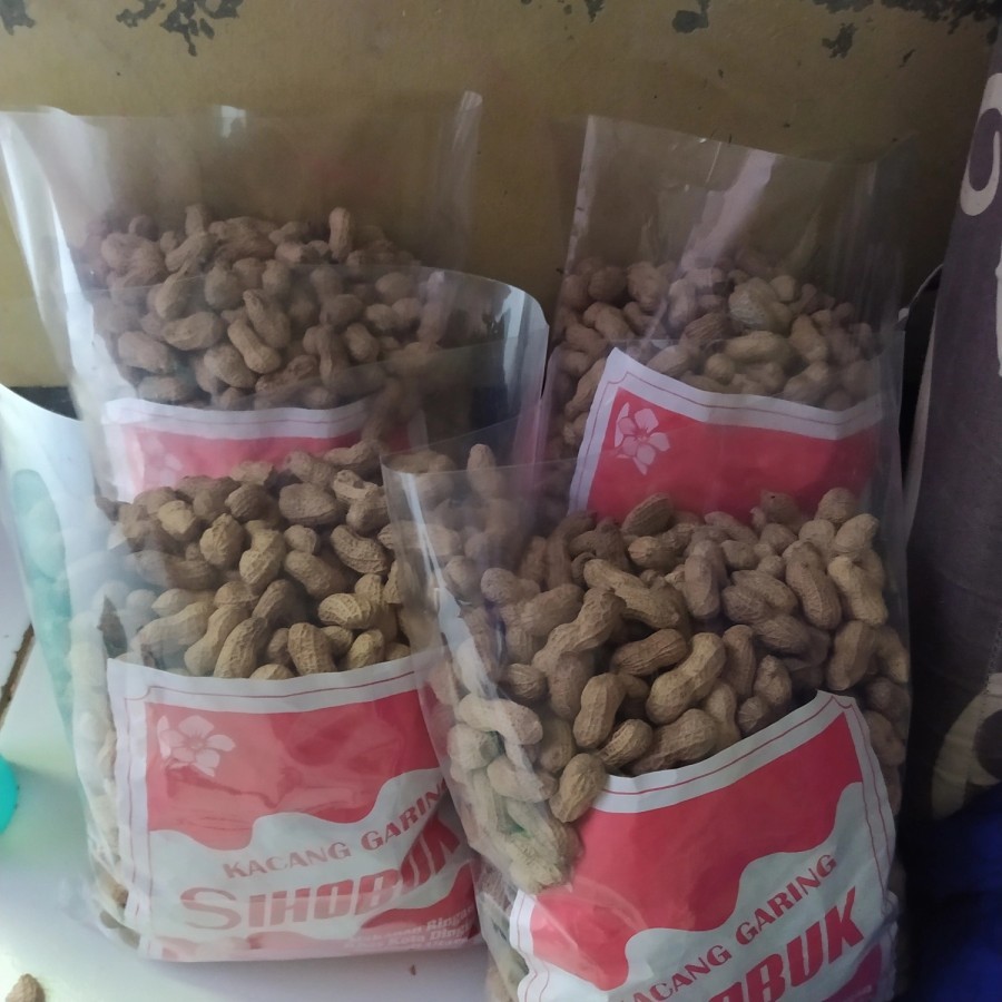 

Kacang Panggang Garing SIHOBUK Khas Medan Taput 1 Kg