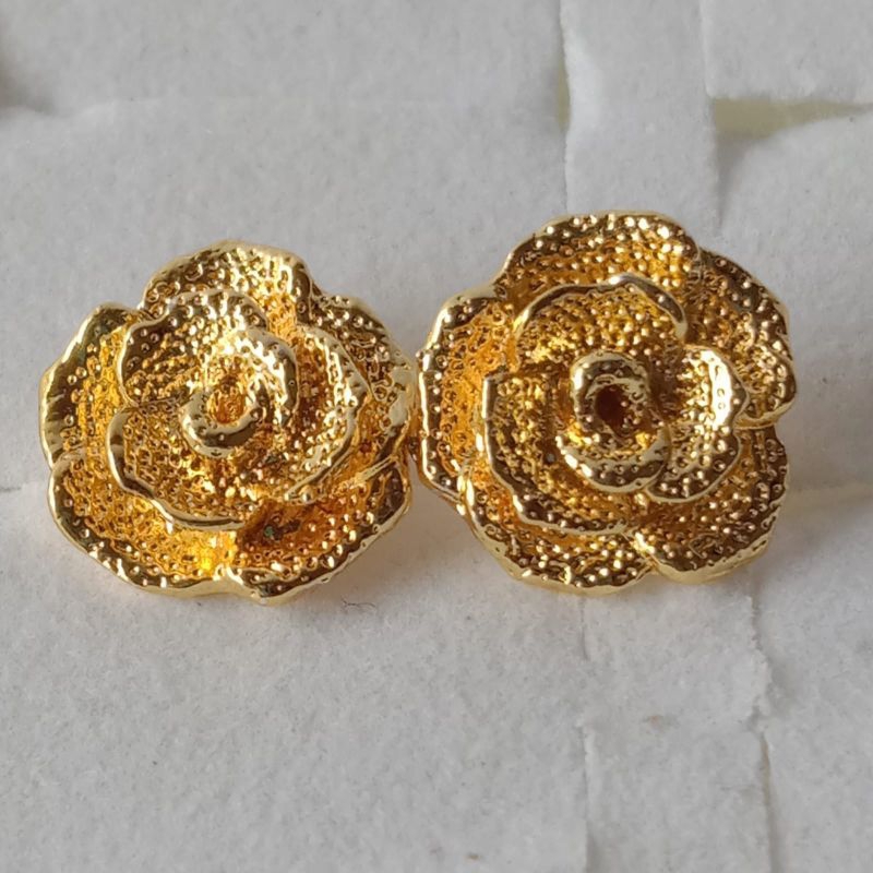 ANTING TUSUK BUNGA MAWAR TITANIUM WANITA ANTI KARAT GOLD PERHIASAN