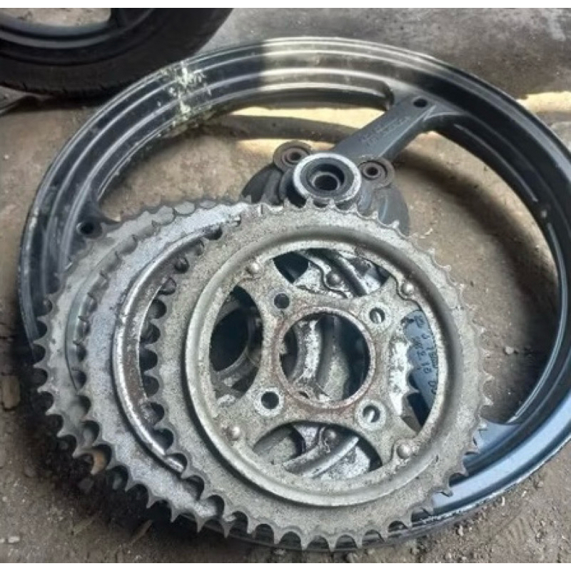 gir gear ger belakang tiger ukuran 520 bekas