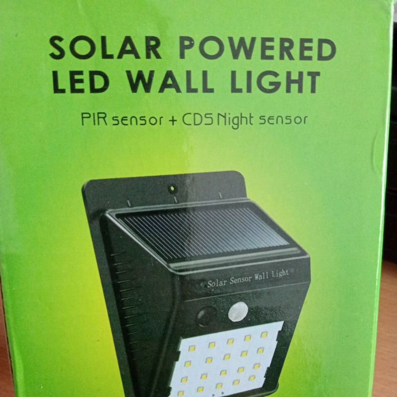 LAMPU SENSOR CAHAYA TENAGA MATAHARI