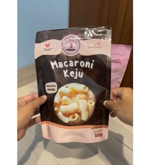 

Macaroni Keju