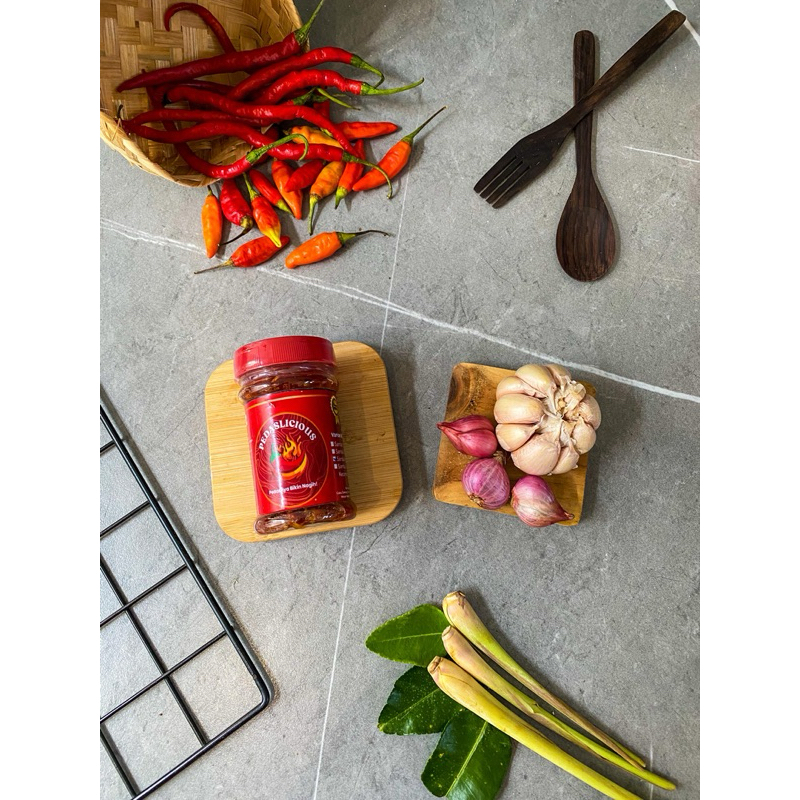 

Sambal Bawang Premium - Pedas Unik, Gurih Menggoda!