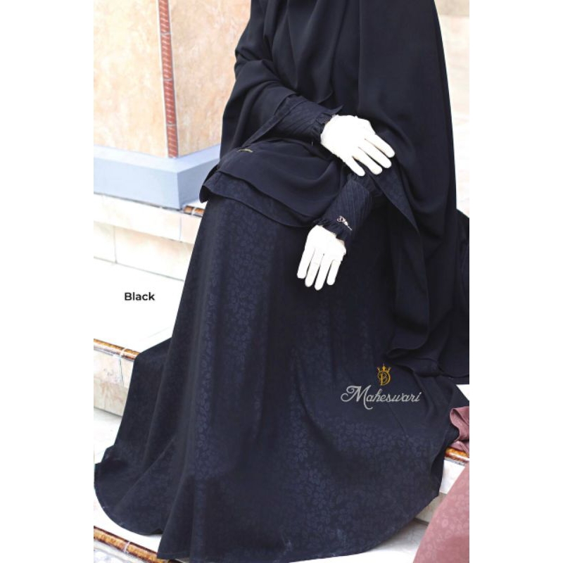 Set Maheswari by Duta Busana