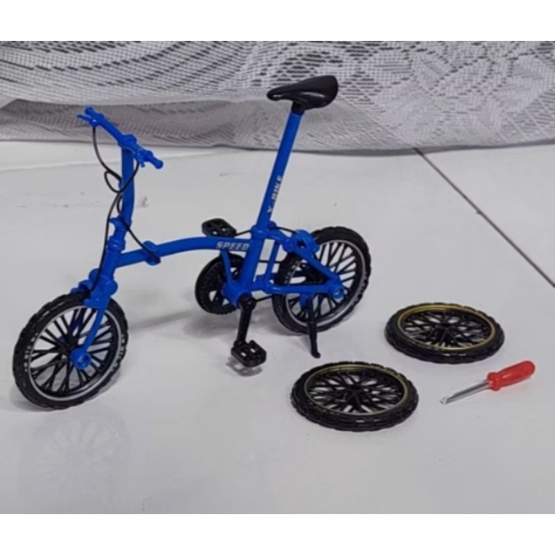Mainan Miniatur Sepeda Lipat Ontel