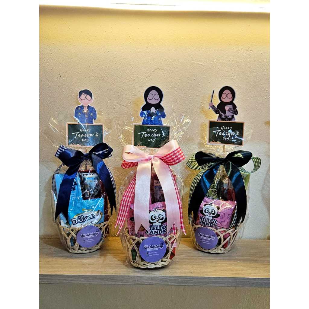 

PARSEL MINI + TOPER / PARSEL MAKANAN / PARSEL ULANG TAHUN ANAK/ HARI GURU