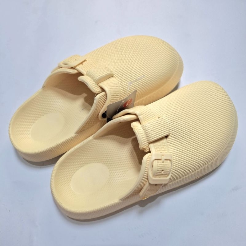 SANDAL WANITA SELOP KEKINIAN KOREAN