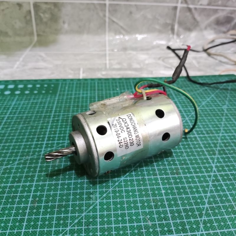 GENERATOR MOTOR PERMANENT MAGNET 220VDC DINAMO MOTOR DC QX3430D230