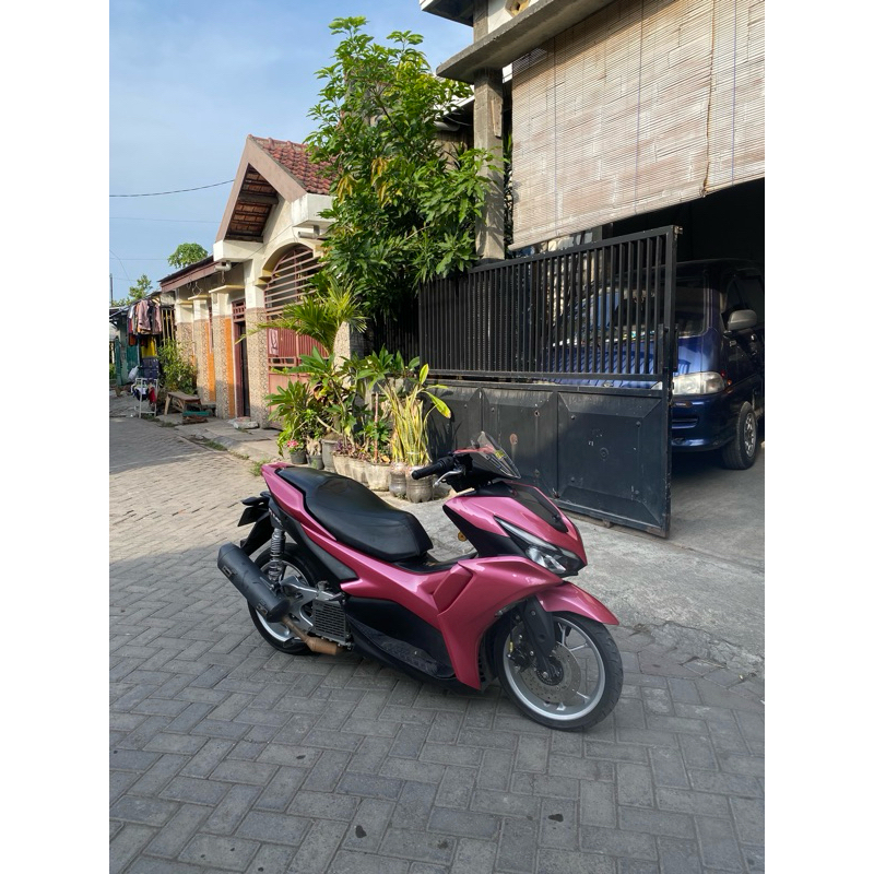 velg aerox new silver set ban