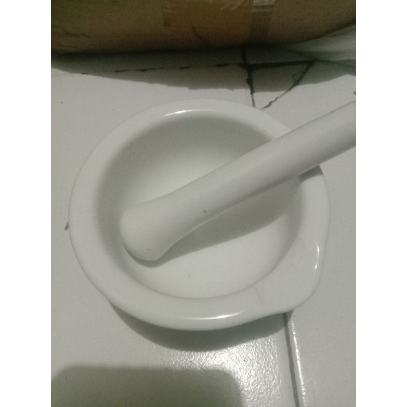 mortar/penggerus/ulekan obat 10 cm