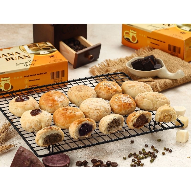 

BakPia keju, renyah & gurih berasa kejunya||Juaranya Bakpia Lampung,isi 10 pcs